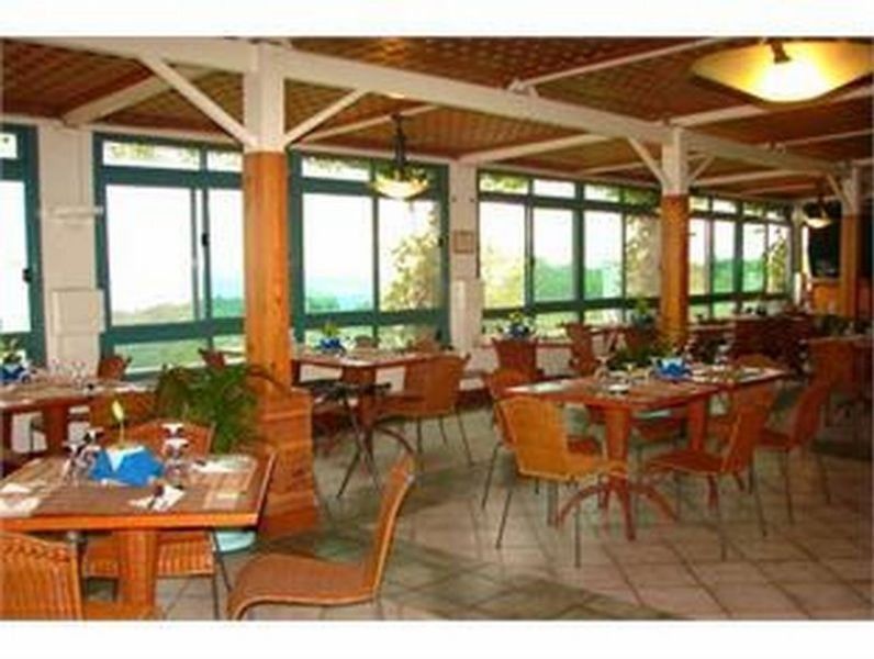 Days Hotel Tagaytay Тагайтай Экстерьер фото