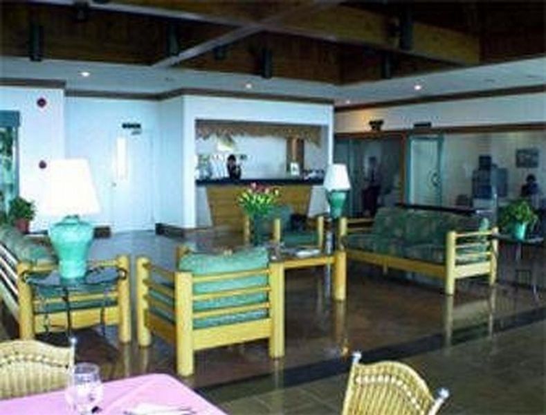 Days Hotel Tagaytay Тагайтай Интерьер фото